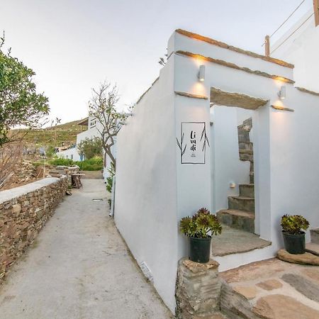 Villa Livadi House Tinos à Kato Klisma Extérieur photo